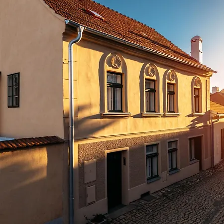 Апартаменты Apartmany Nathan - Genius Loci 1636 Тршебич