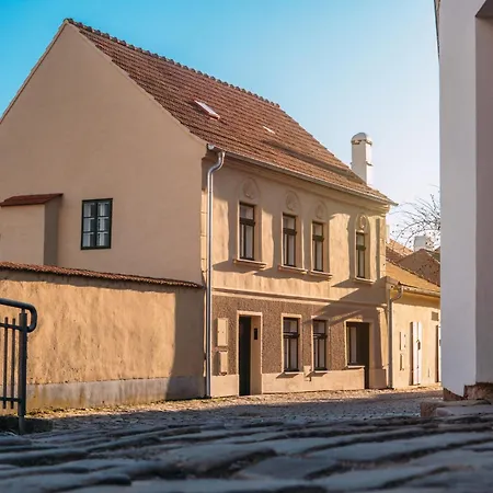Apartmany Nathan - Genius Loci 1636