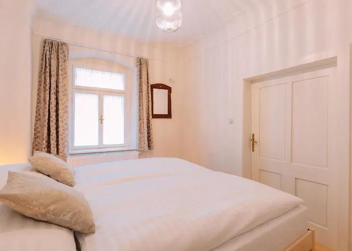 Apartmany Nathan - Genius Loci 1636 *